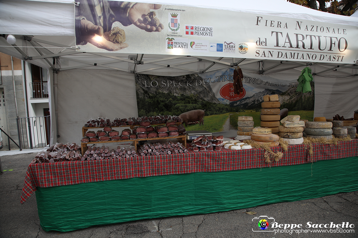 VBS_6148 - Fiera dei Santi - 12.ma Fiera Nazionale del Tartufo.jpg